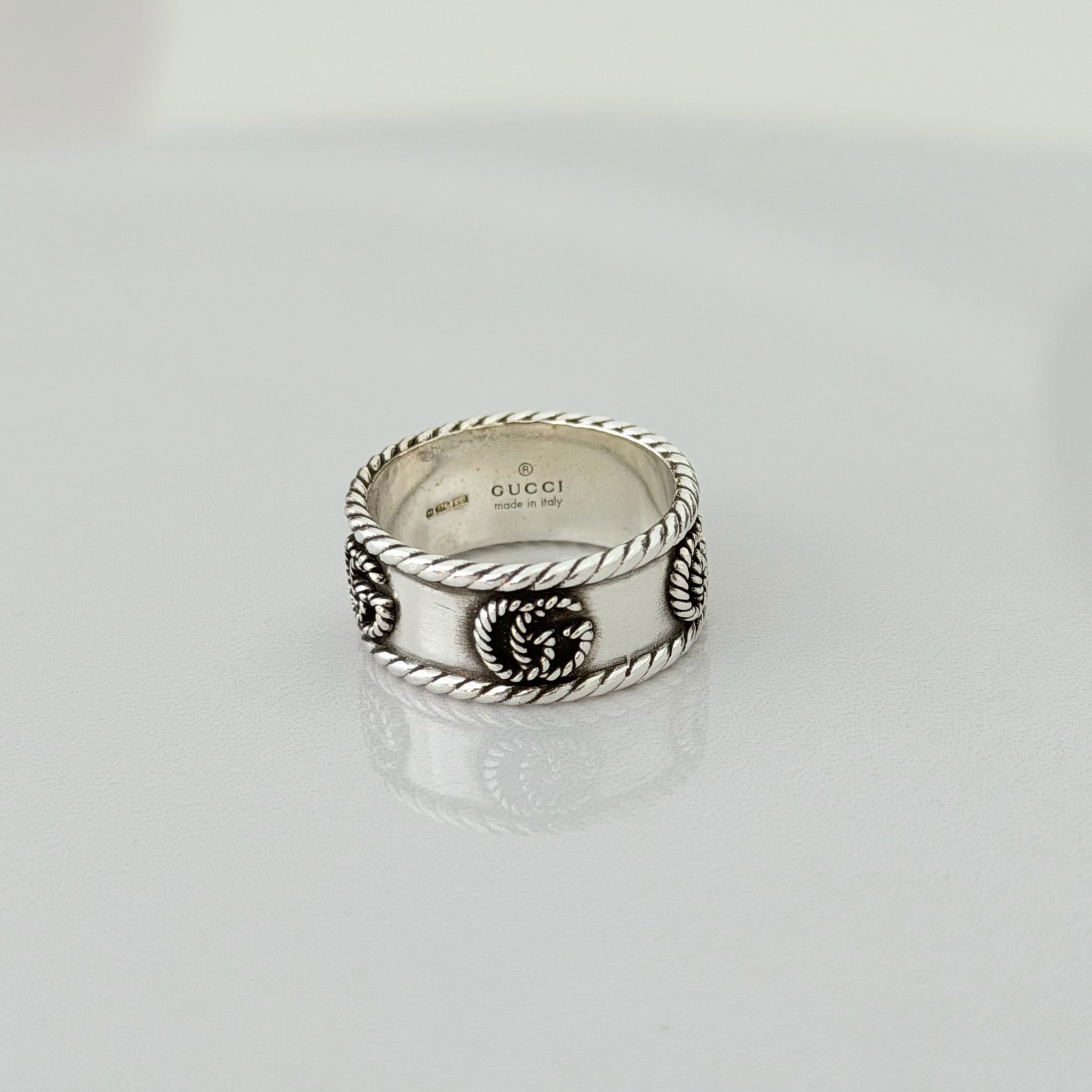 Gucci GG Marmont 925 Sterling Silver 9mm Logo Ring Women’s Size 17, UK Q, EU 57