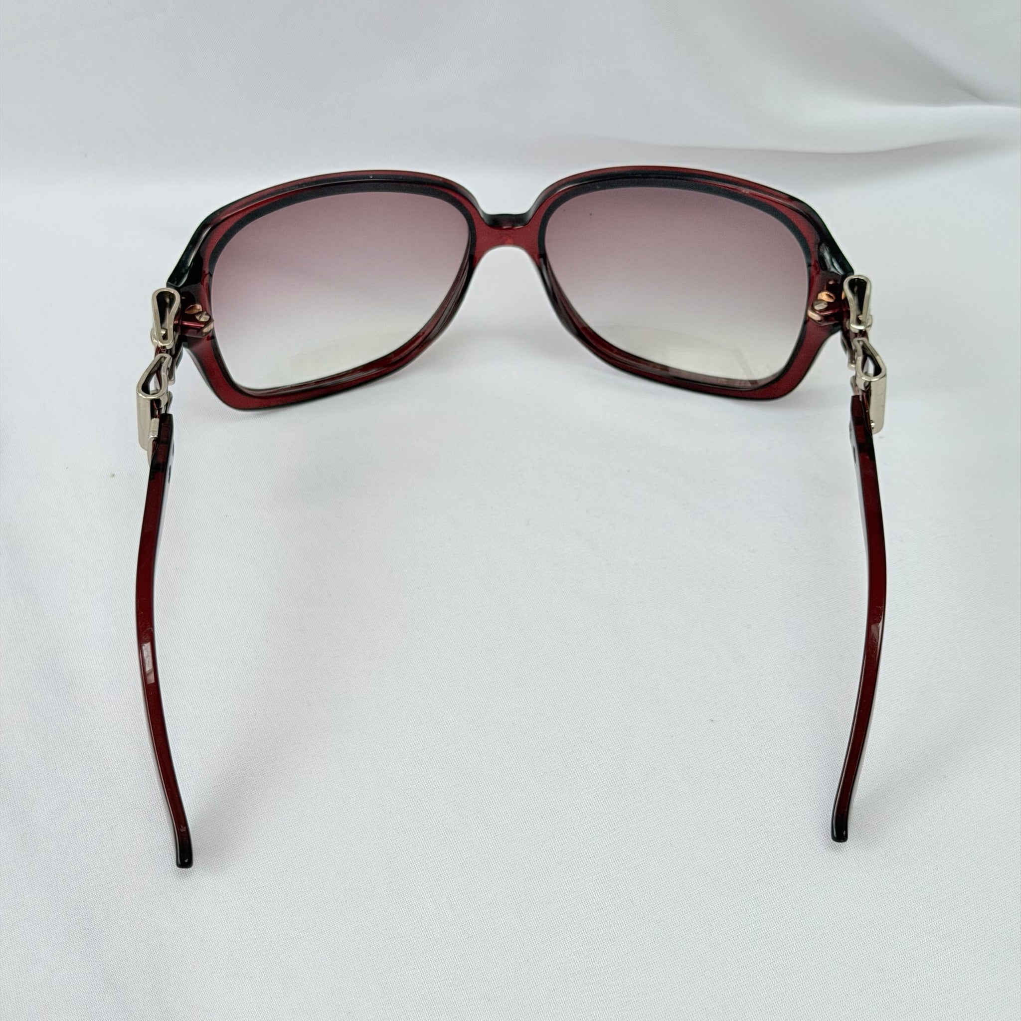 Vintage Gucci GG 3006/S "Queen Bow" Buckle Oversized Butterfly Burgundy sunglasses