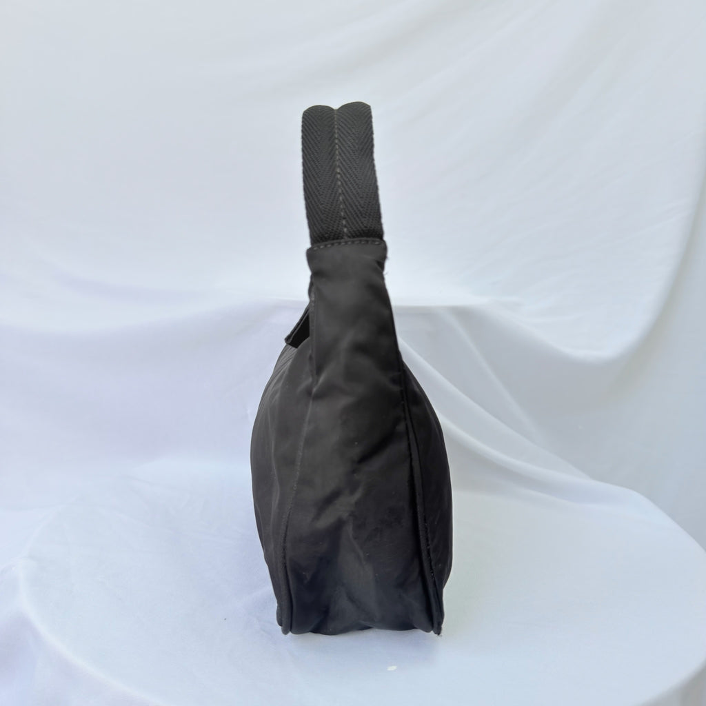 Prada Vintage Tessuto Black Nylon Re-edition 2000 Mini Hobo Zip Handbag