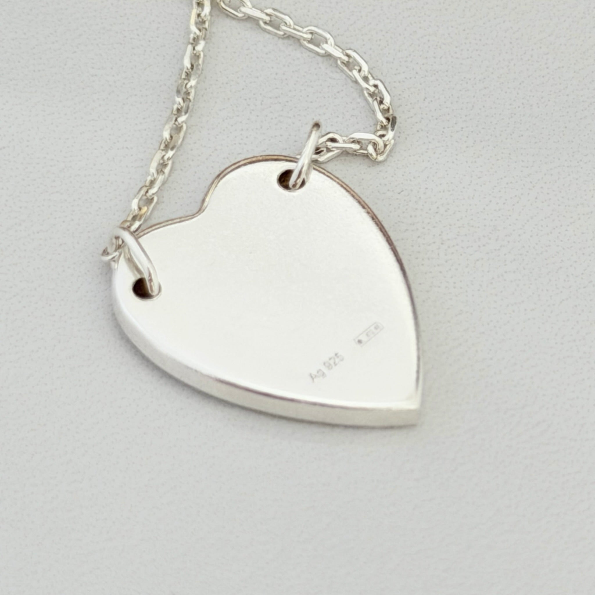 Authentic Gucci Heart Trademark Pendant Sterling Silver 925 Women’s Necklace 48cm With Packaging