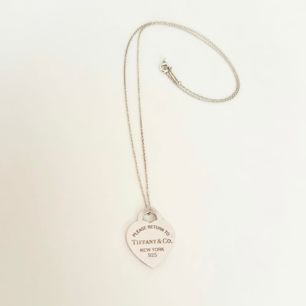 Tiffany & Co. Return to Tiffany Medium Heart Women's Necklace 925 Sterling Silver 18 inches