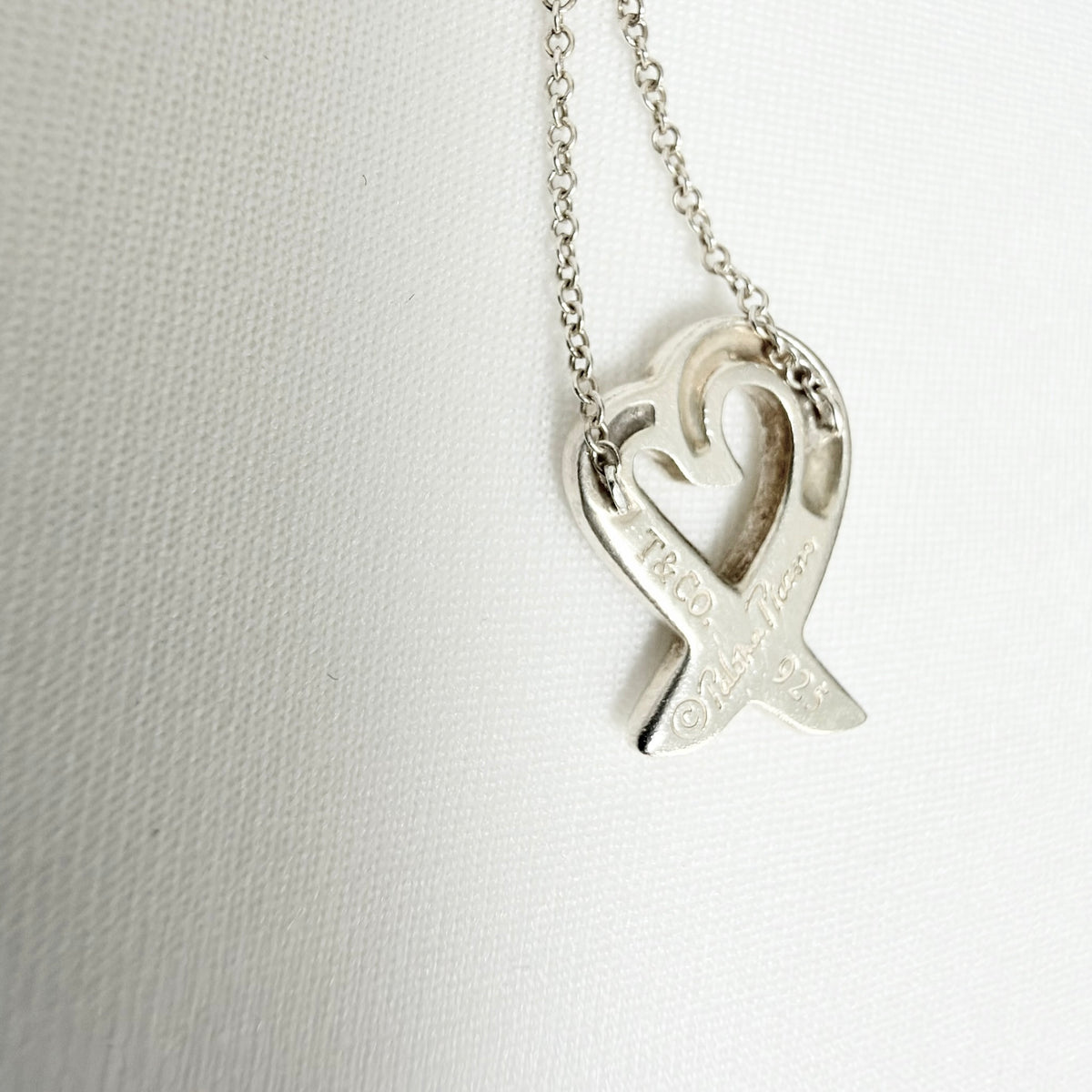 Tiffany & Co. Sterling Silver 925 Paloma Picasso Loving Heart Pendant 16 Inches Necklace With Packaging