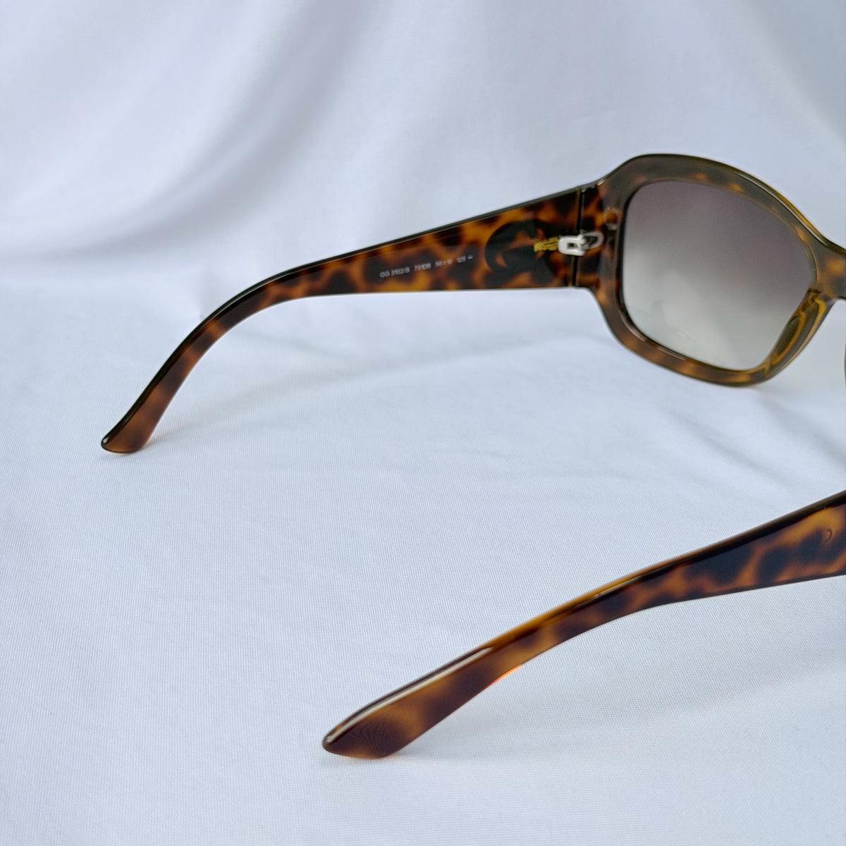 Vintage Gucci GG 3102/S Butterfly Brown Tortoiseshell Interlocking G Sunglasses