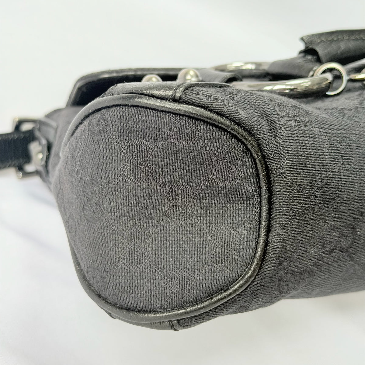Vintage Gucci Horsebit Black Monogram Canvas Medium Shoulder Handbag Tom Ford Era 2004
