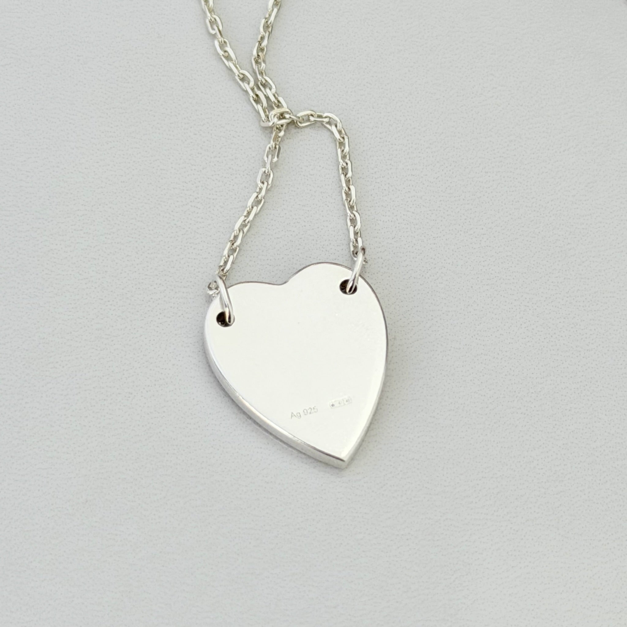 Authentic Gucci Heart Trademark Pendant Sterling Silver 925 Women’s Necklace 48cm With Packaging