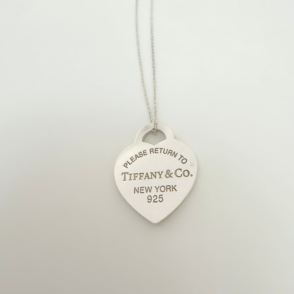 Tiffany & Co. Return to Tiffany Medium Heart Women's Necklace 925 Sterling Silver 18 inches
