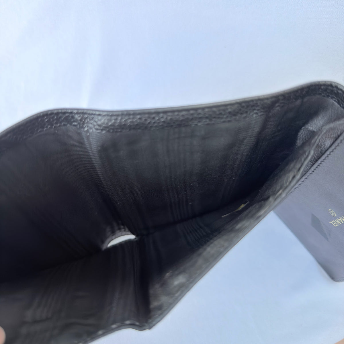 Chanel CC Logo Caviar Skin Trifold Wallet Black Leather Zipper Medium