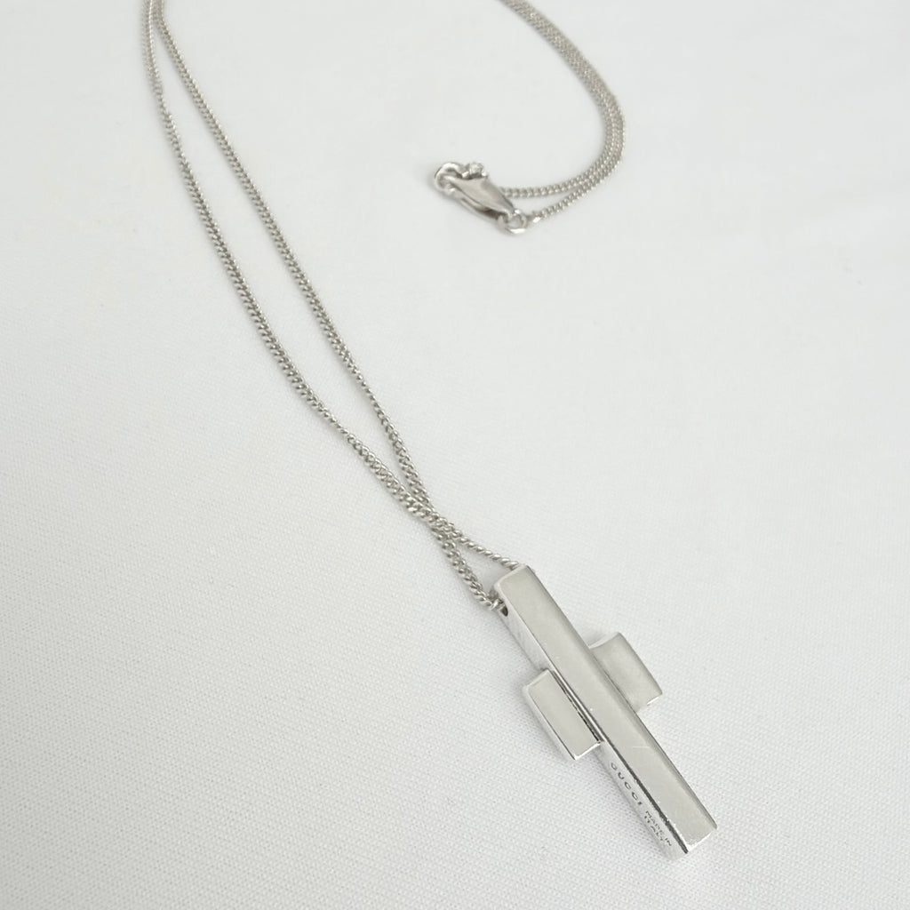 Gucci Vintage Unisex Asymmetric Cross Abstract Pendant Sterling Silver 925 Necklace 18 Inches With Packaging