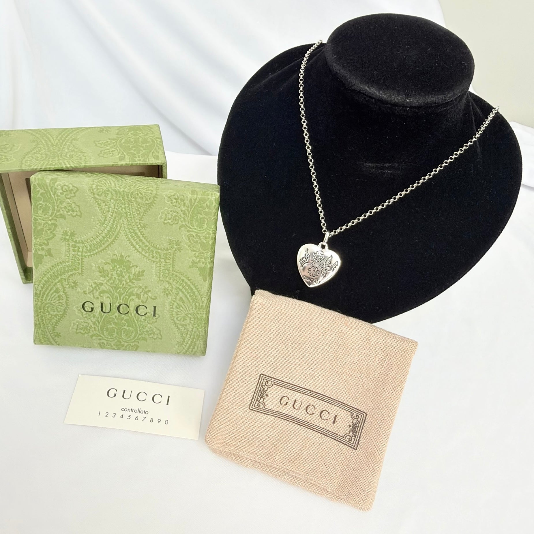 Gucci Blind for Love Heart Pendant 925 Sterling Silver Women's Necklace 18-20 inches With Packaging