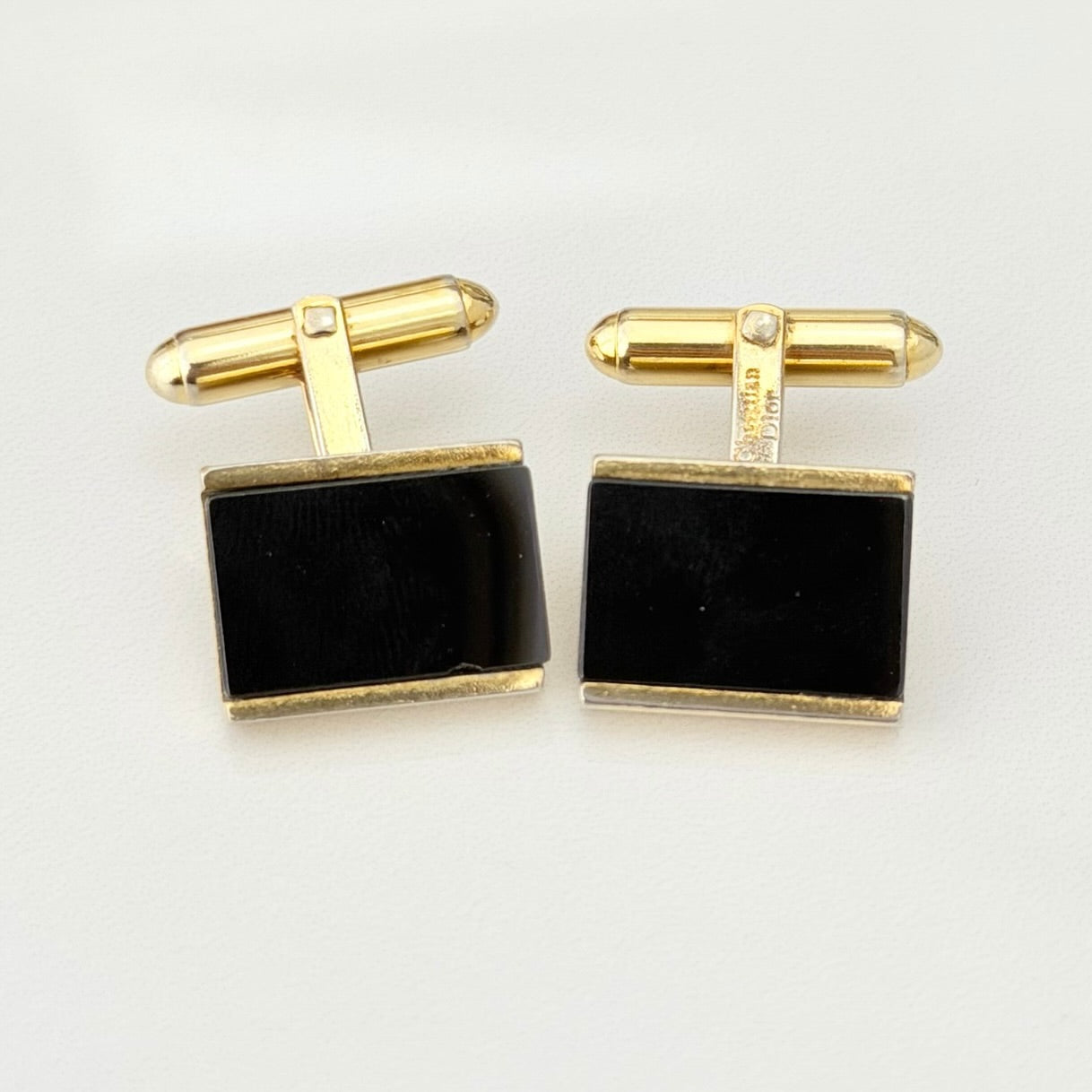 Authentic Christian Dior Vintage Rectangular Gold Tone Black Onyx Cuff Links