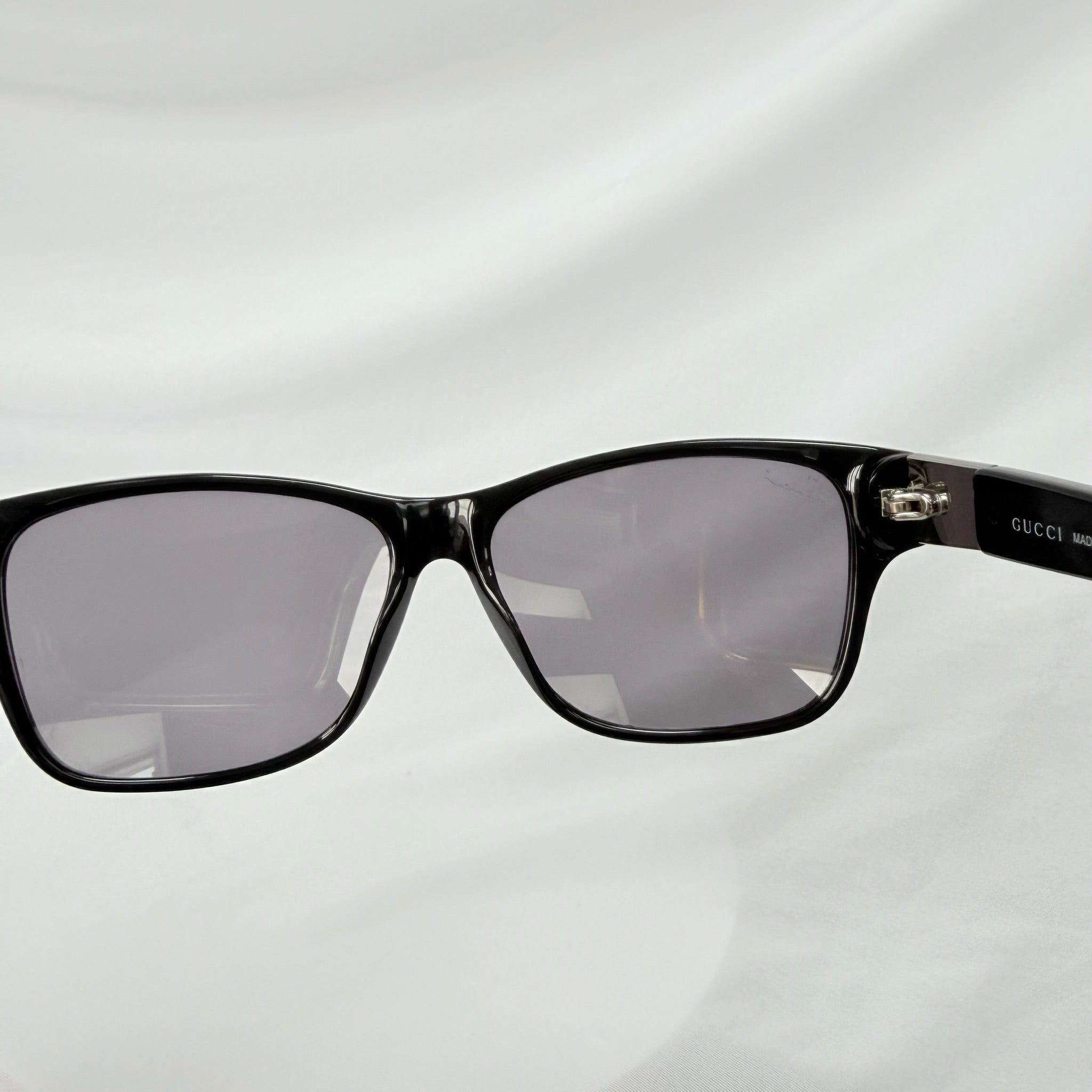 Authentic Gucci Black Silver Cat Eye Square Lens Unisex Sunglasses With Case