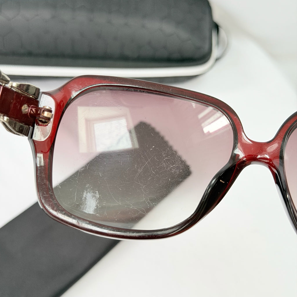 Vintage Gucci GG 3006/S "Queen Bow" Buckle Oversized Butterfly Burgundy sunglasses