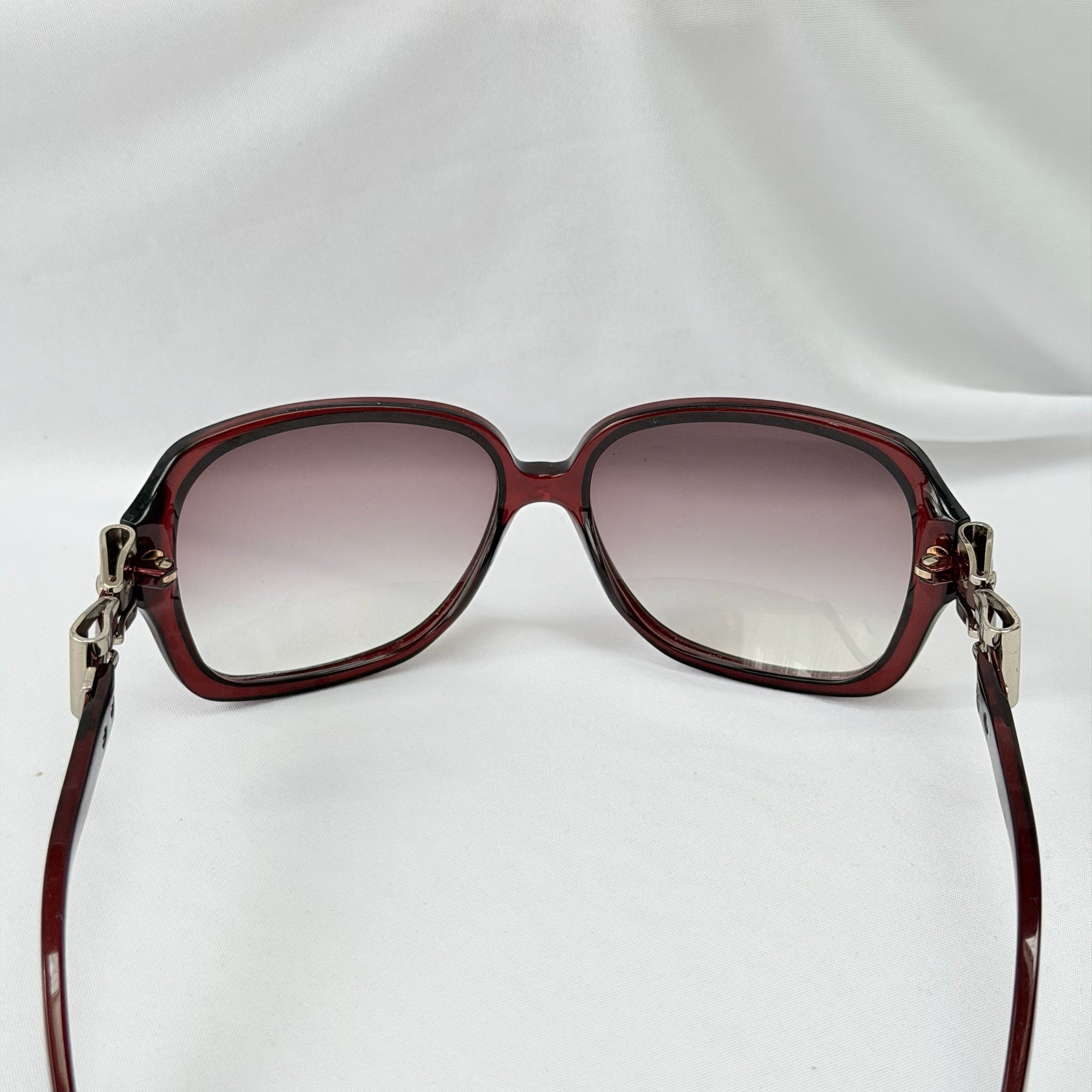 Vintage Gucci GG 3006/S "Queen Bow" Buckle Oversized Butterfly Burgundy sunglasses