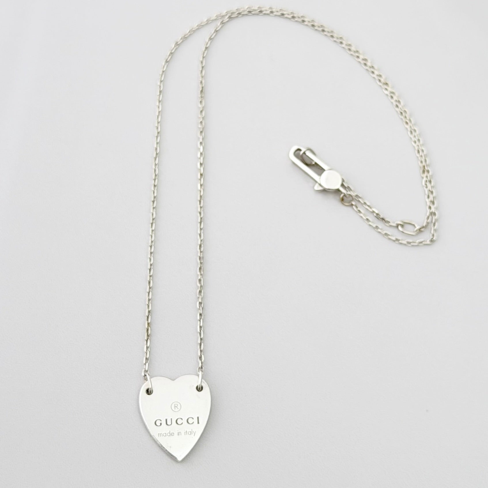 Authentic Gucci Heart Trademark Pendant Sterling Silver 925 Women’s Necklace 48cm With Packaging