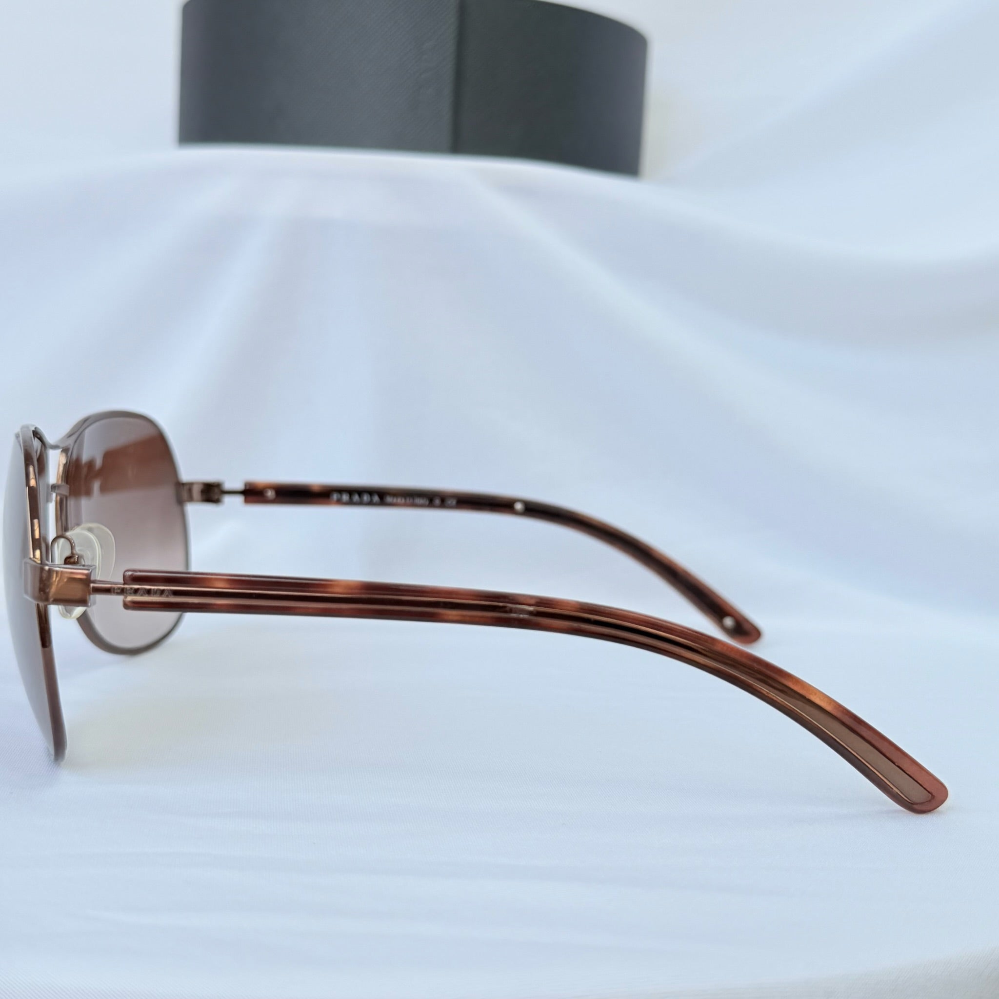 Prada Pilot Bronze Gold Brown tortoiseshell Women’s Designer Sunglasses With Case