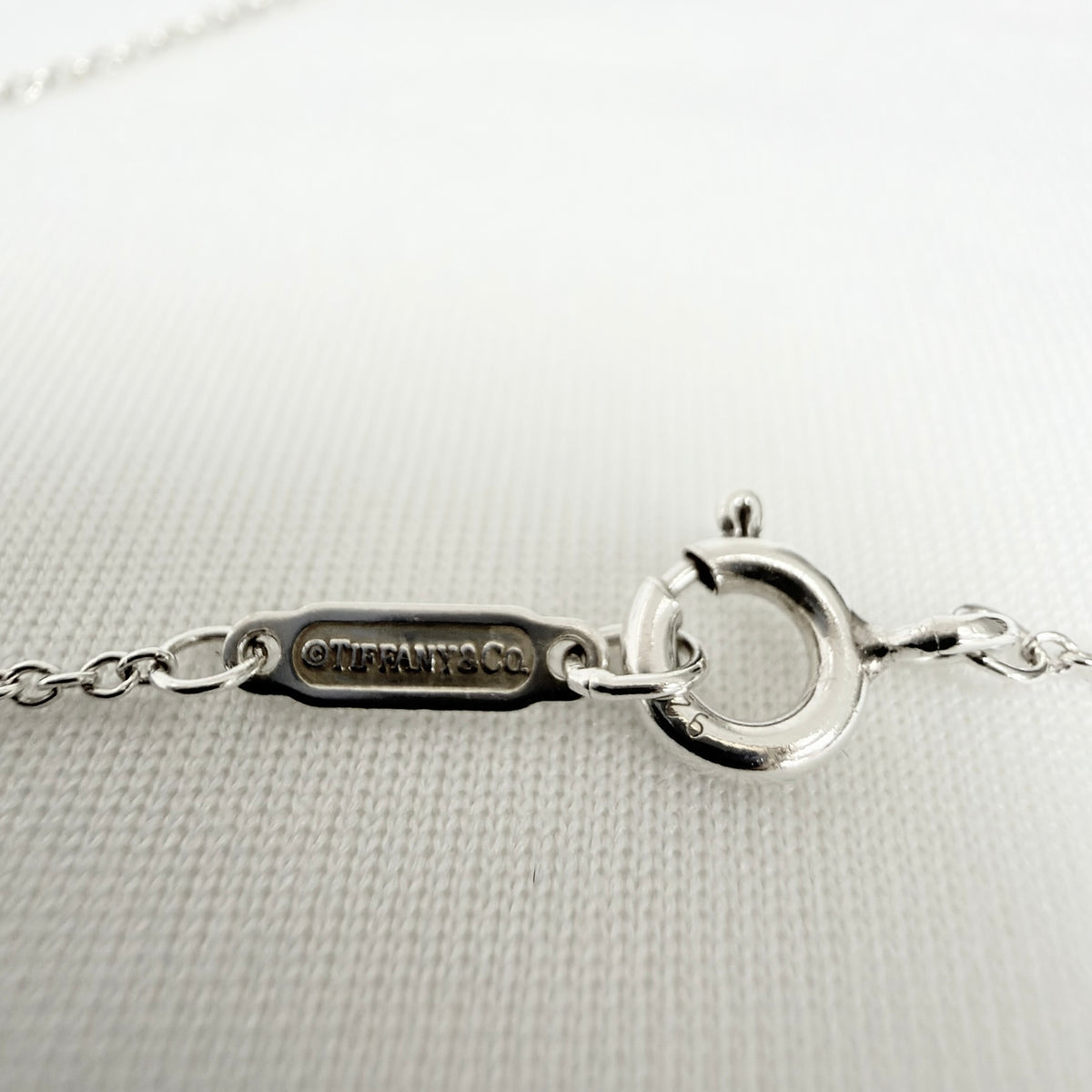 Tiffany&Co. Return to Tiffany Medium Heart Key Lock Women's Necklace Silver 925 Sterling 16 inches With Packaging