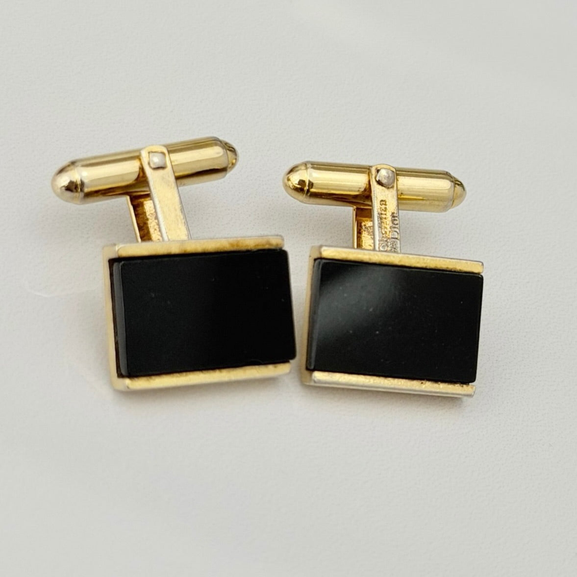 Authentic Christian Dior Vintage Rectangular Gold Tone Black Onyx Cuff Links