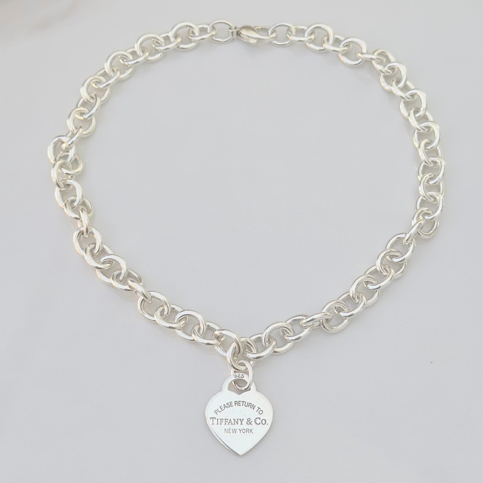 Authentic Tiffany & Co. Sterling Silver 925 Medium Heart Pendant Choker Necklace With Pouch 15 inches