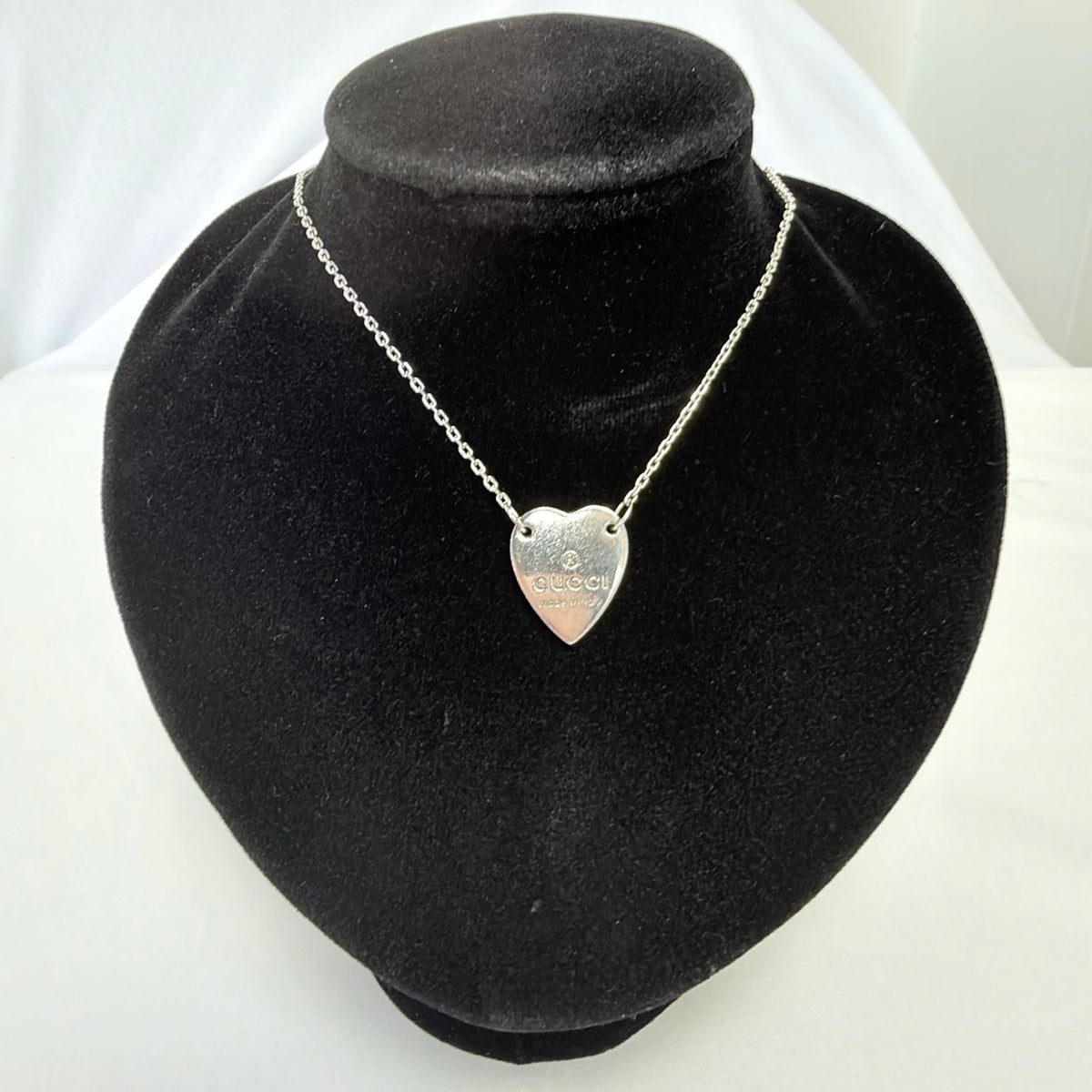 Authentic Gucci Heart Trademark Pendant Sterling Silver 925 Women’s Necklace 48cm