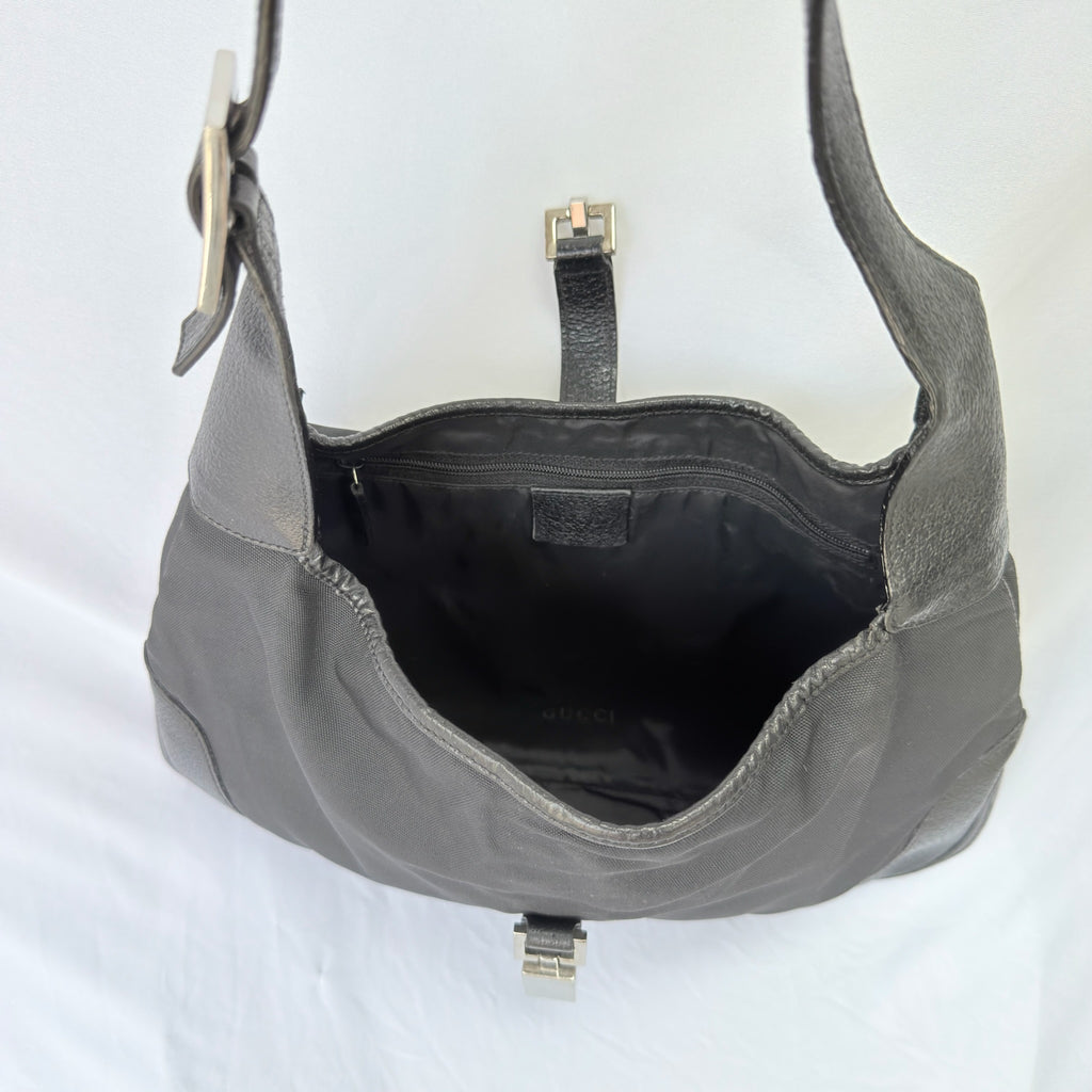 Vintage Gucci Jackie Small Handbag Black Leather And Nylon Piston Push-Lock Silver Closure Single Adjustable Strap