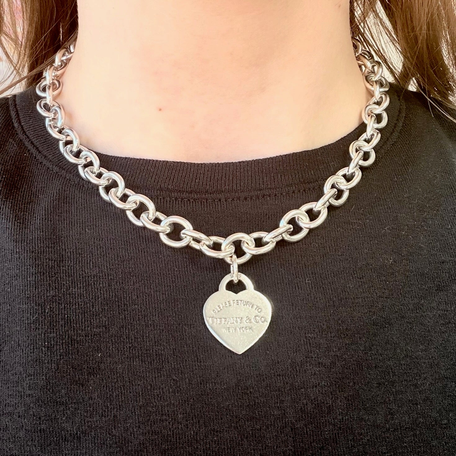 Authentic Tiffany & Co. Sterling Silver 925 Medium Heart Pendant Choker Necklace With Pouch 15 inches