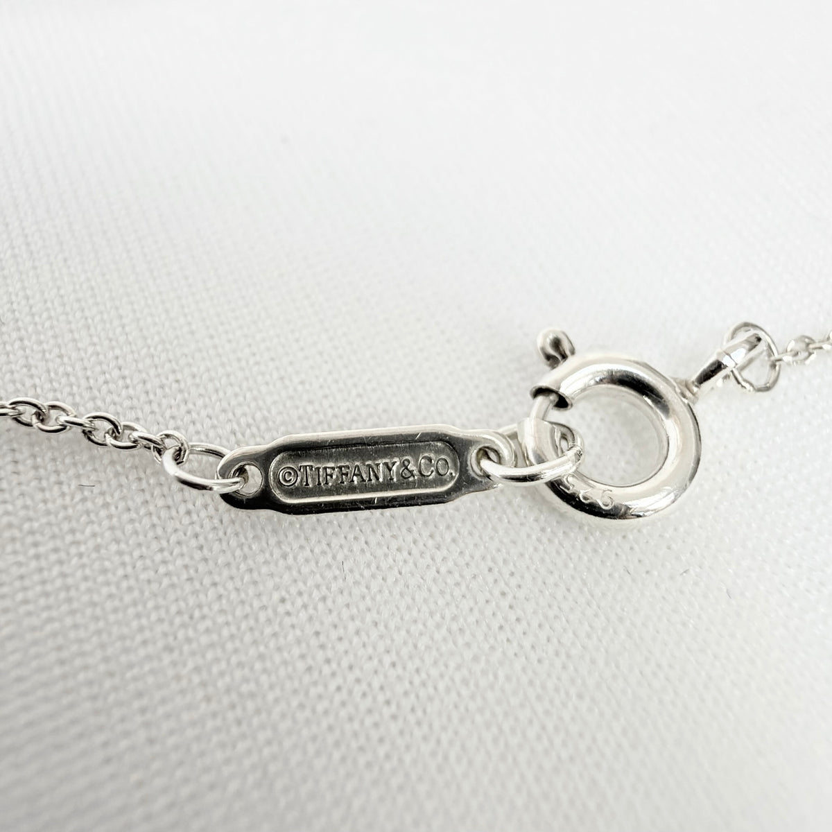 Tiffany & Co. Return to Tiffany Small Heart Necklace 925 Sterling Silver 18 Inches With Packaging