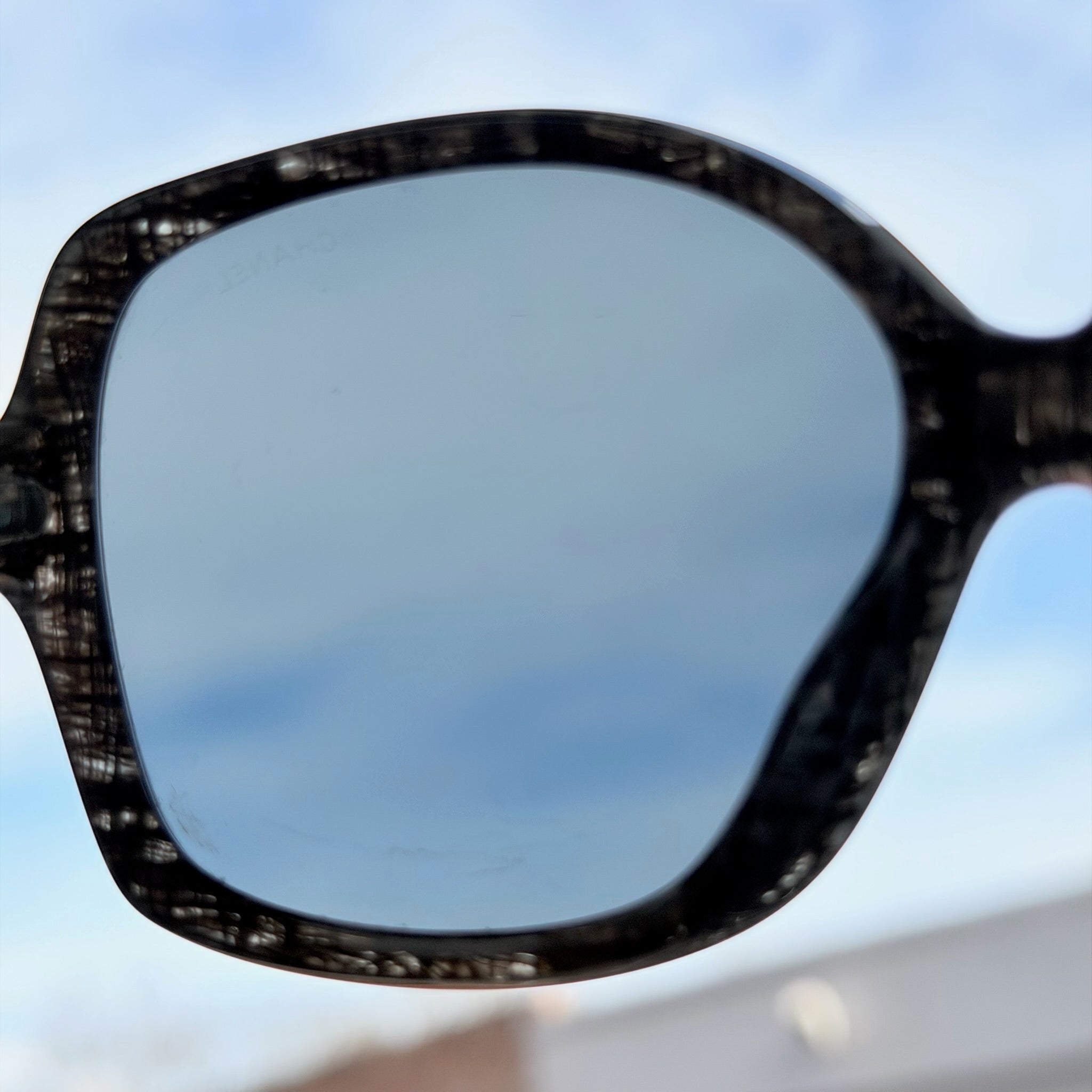 CHANEL Black/Grey Frame Gradient Tint Oversize CC Sunglasses-5174 With case