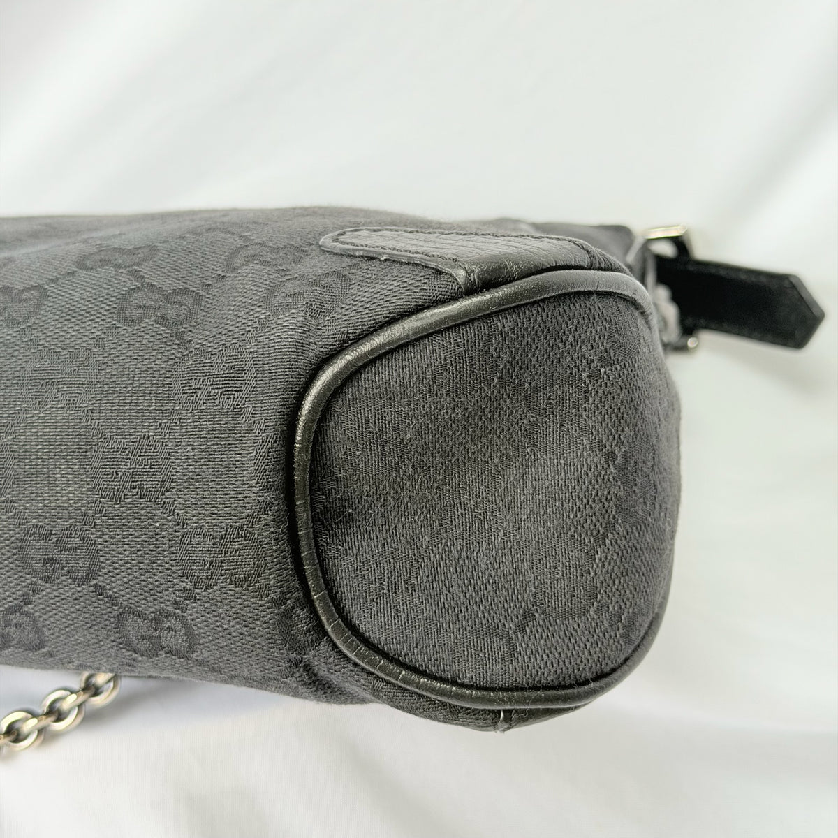 Vintage Gucci Horsebit Black Monogram Canvas Medium Shoulder Handbag Tom Ford Era 2004