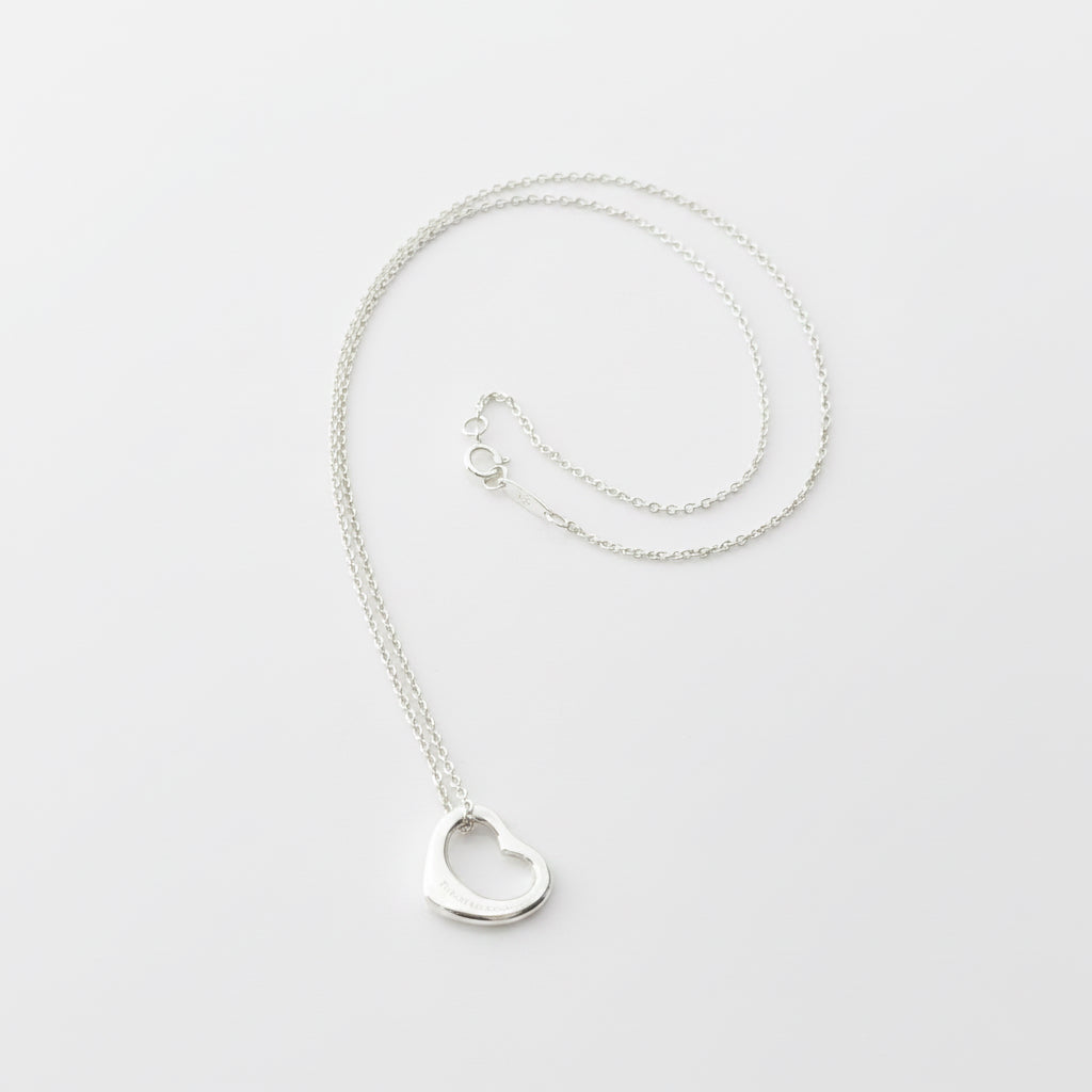 Tiffany & Co. Elsa Peretti Spain Sterling Silver 925 Small Open Heart Pendant Necklace 18 Inches