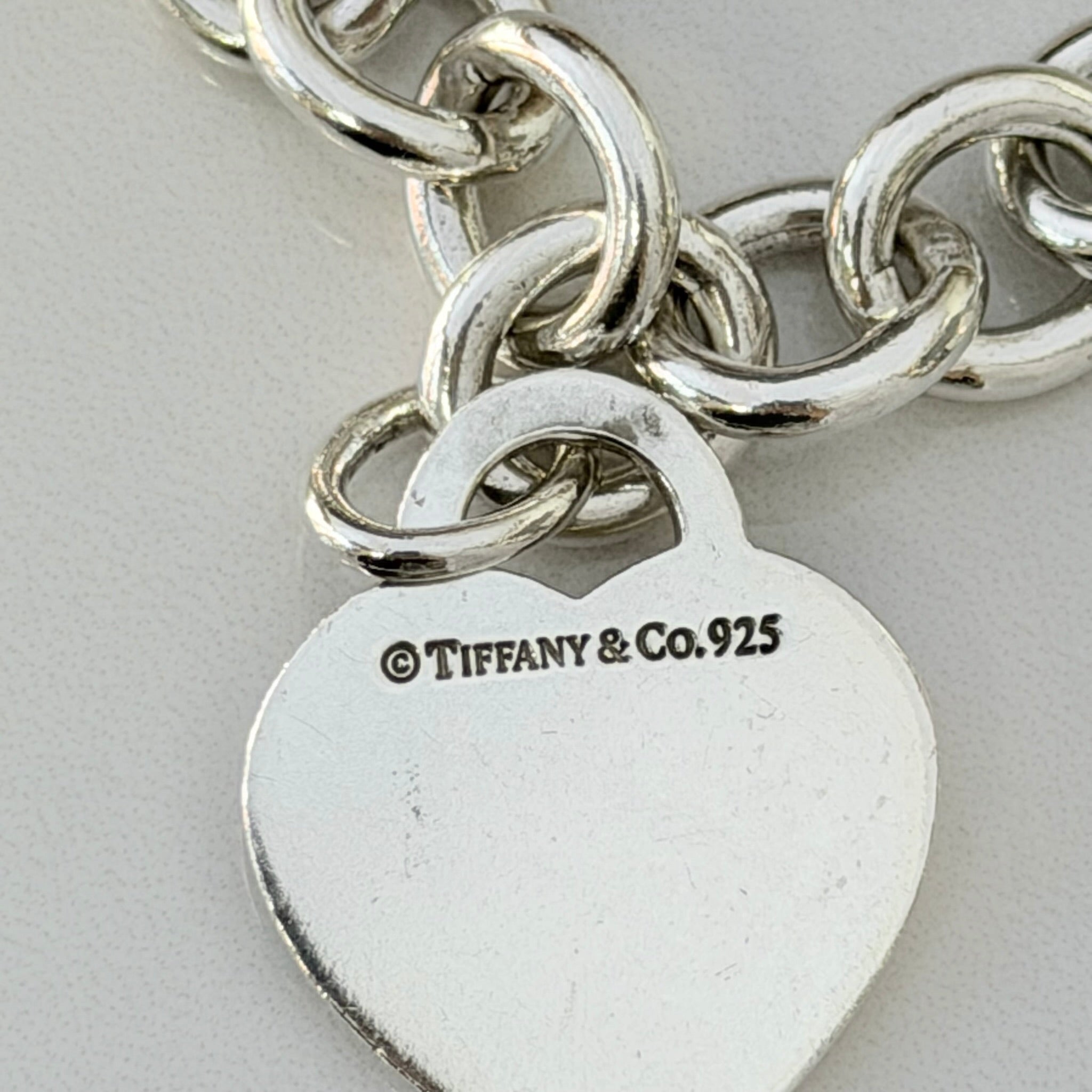 Authentic Tiffany & Co. Sterling Silver 925 Medium Heart Pendant Choker Necklace With Pouch 15 inches