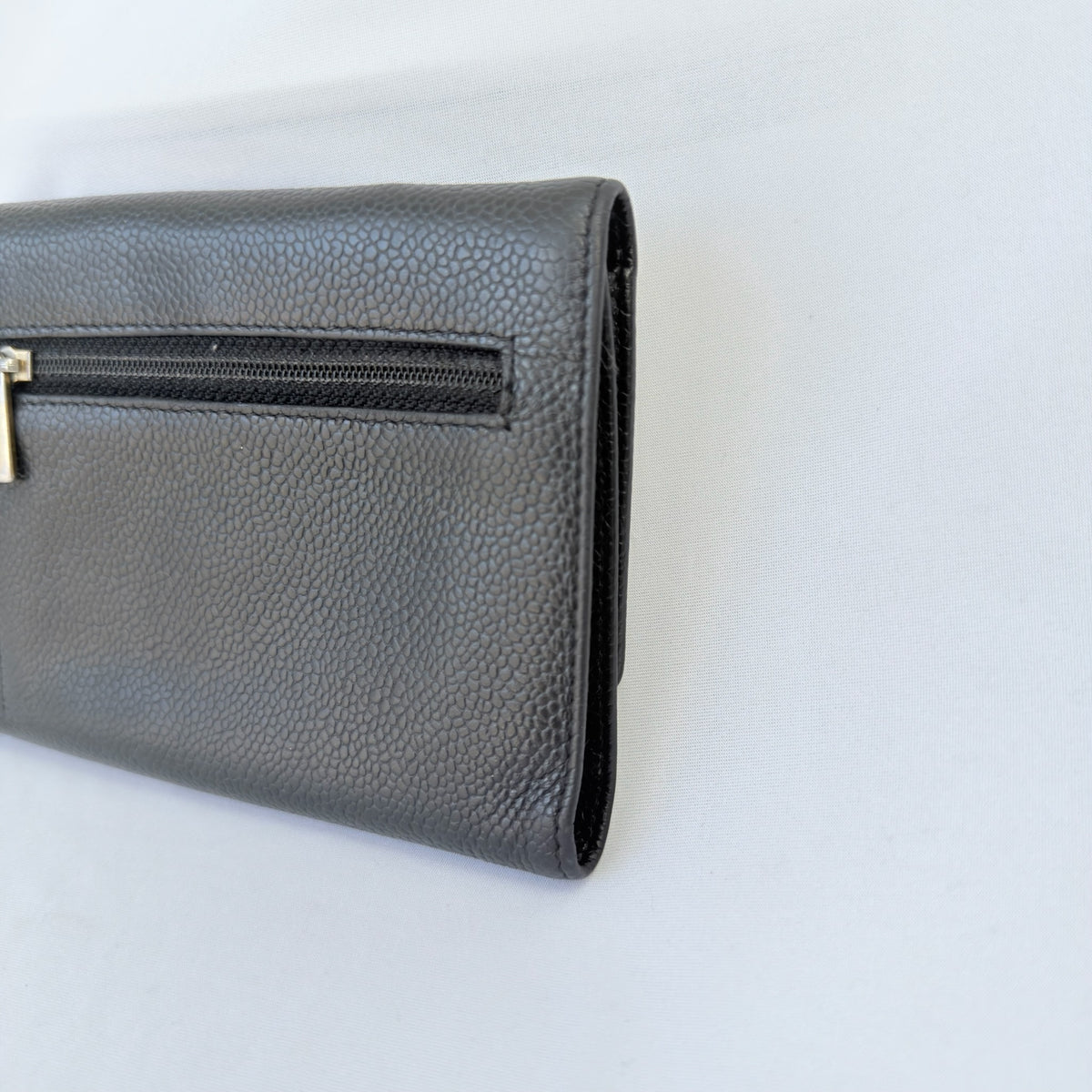 Chanel CC Logo Caviar Skin Trifold Wallet Black Leather Zipper Medium