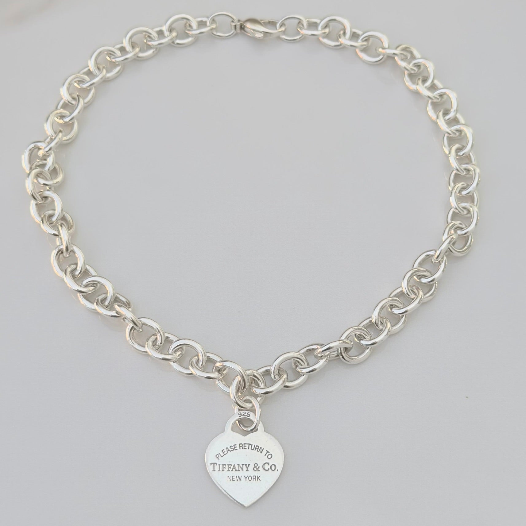 Authentic Tiffany & Co. Sterling Silver 925 Medium Heart Pendant Choker Necklace With Pouch 15 inches