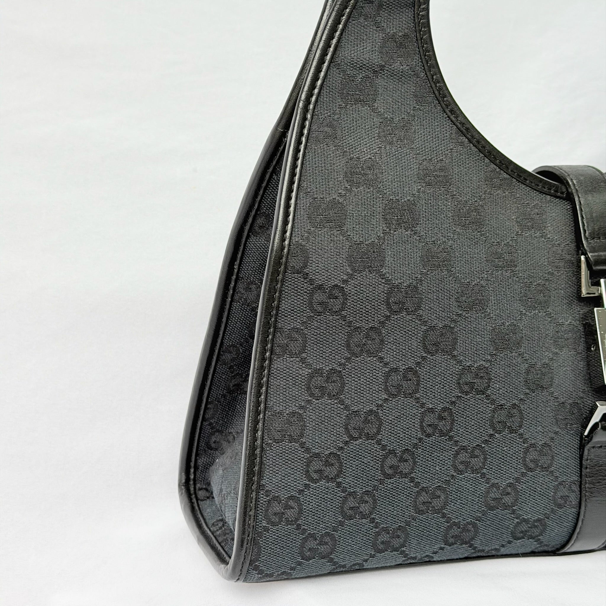 Authentic Vintage Gucci Jackie Bardot Black Monogram Supreme Gg Canvas Leather Medium Handbag