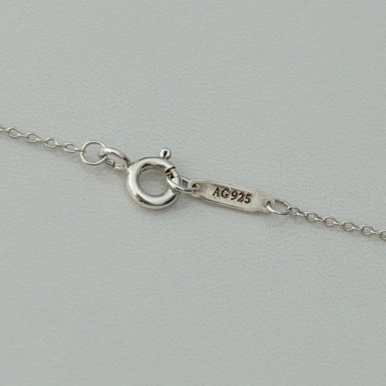 Tiffany & Co. Return to Tiffany Medium Heart Women’s Necklace Silver 925 Sterling 19 inches