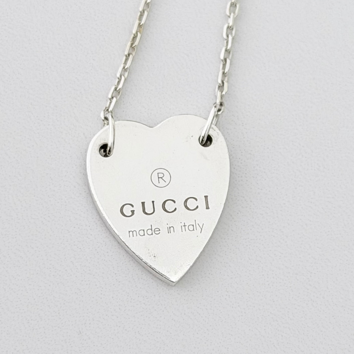 Authentic Gucci Heart Trademark Pendant Sterling Silver 925 Women’s Necklace 48cm With Packaging