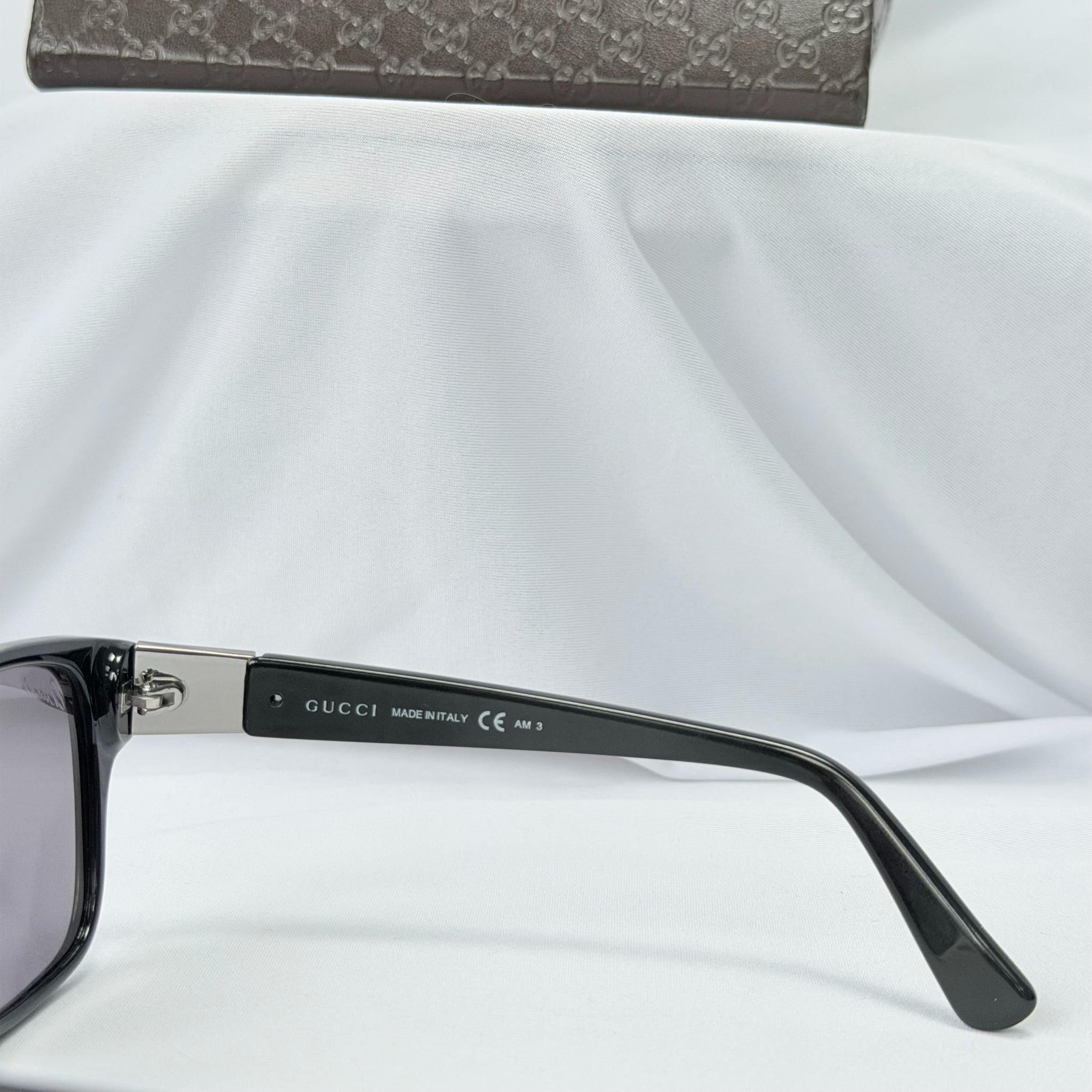 Authentic Gucci Black Silver Cat Eye Square Lens Unisex Sunglasses With Case