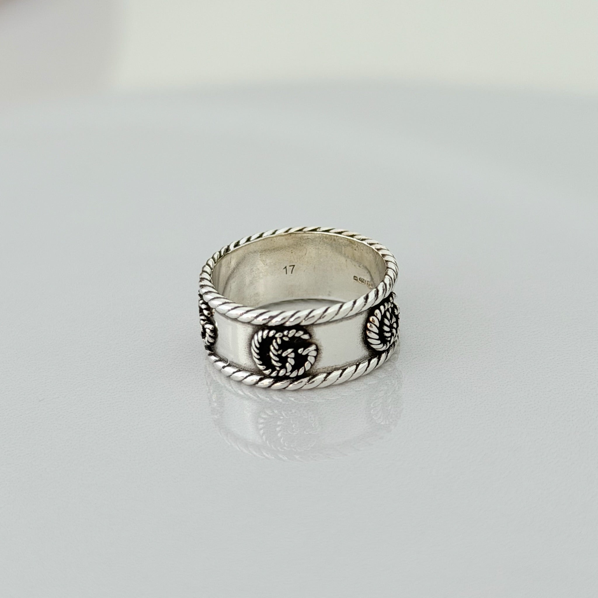 Gucci GG Marmont 925 Sterling Silver 9mm Logo Ring Women’s Size 17, UK Q, EU 57