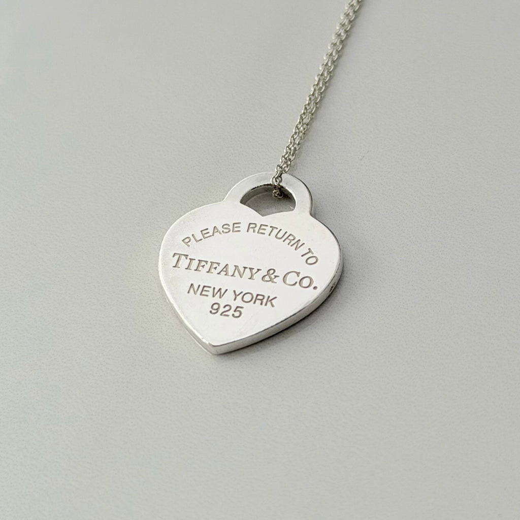Tiffany & Co. Return to Tiffany Medium Heart Women’s Necklace Silver 925 Sterling 19 inches