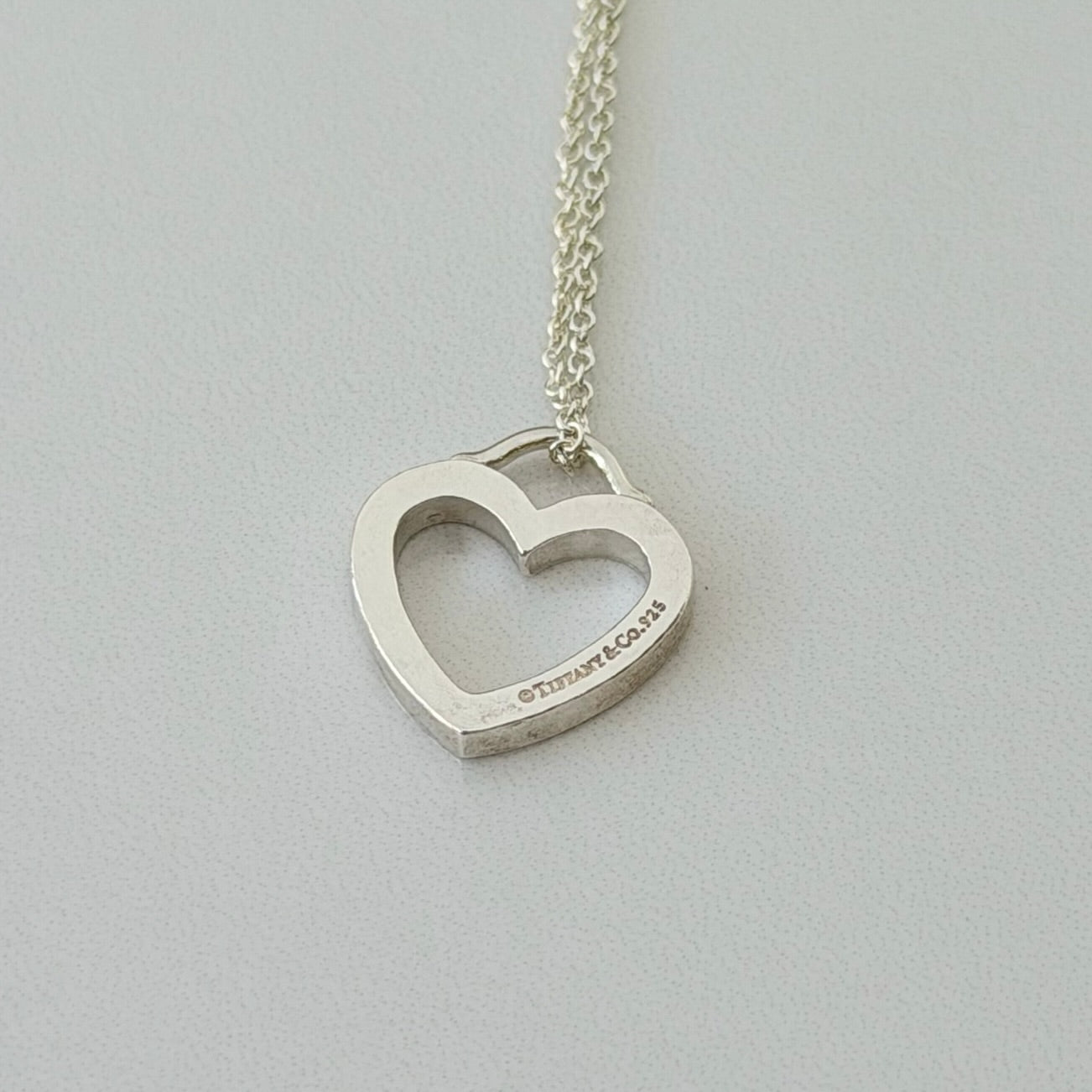 Tiffany & Co. Sentimental Open Heart necklace sterling silver 925 16 inches
