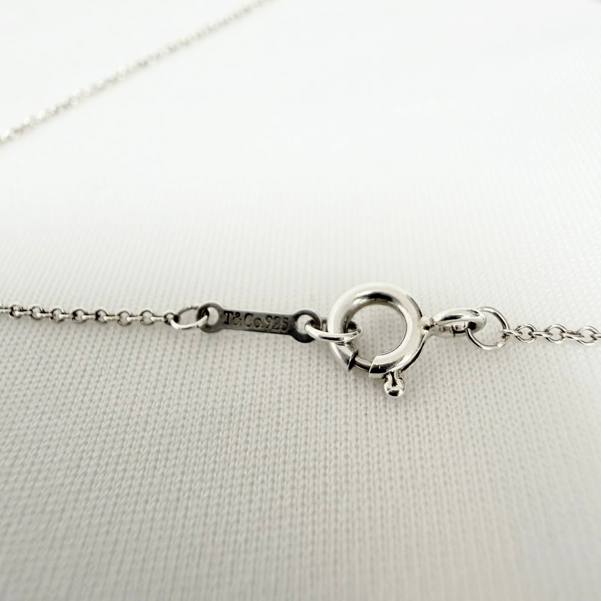 Tiffany & Co. Sterling Silver 925 Paloma Picasso Loving Heart Pendant 16 Inches Necklace With Packaging