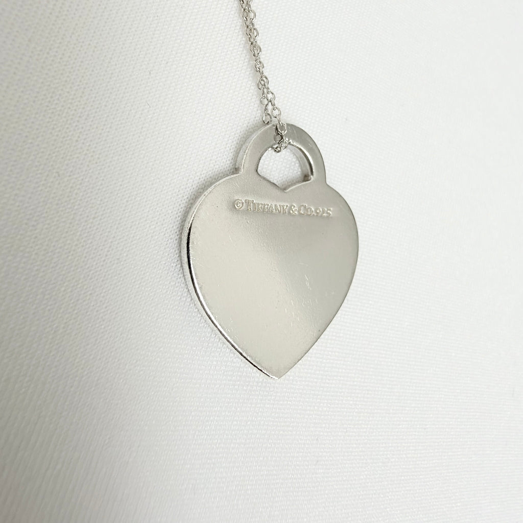 Tiffany & Co. 727 Fifth Avenue Script Medium Heart Sterling Silver 925 Necklace 22.5 Inches