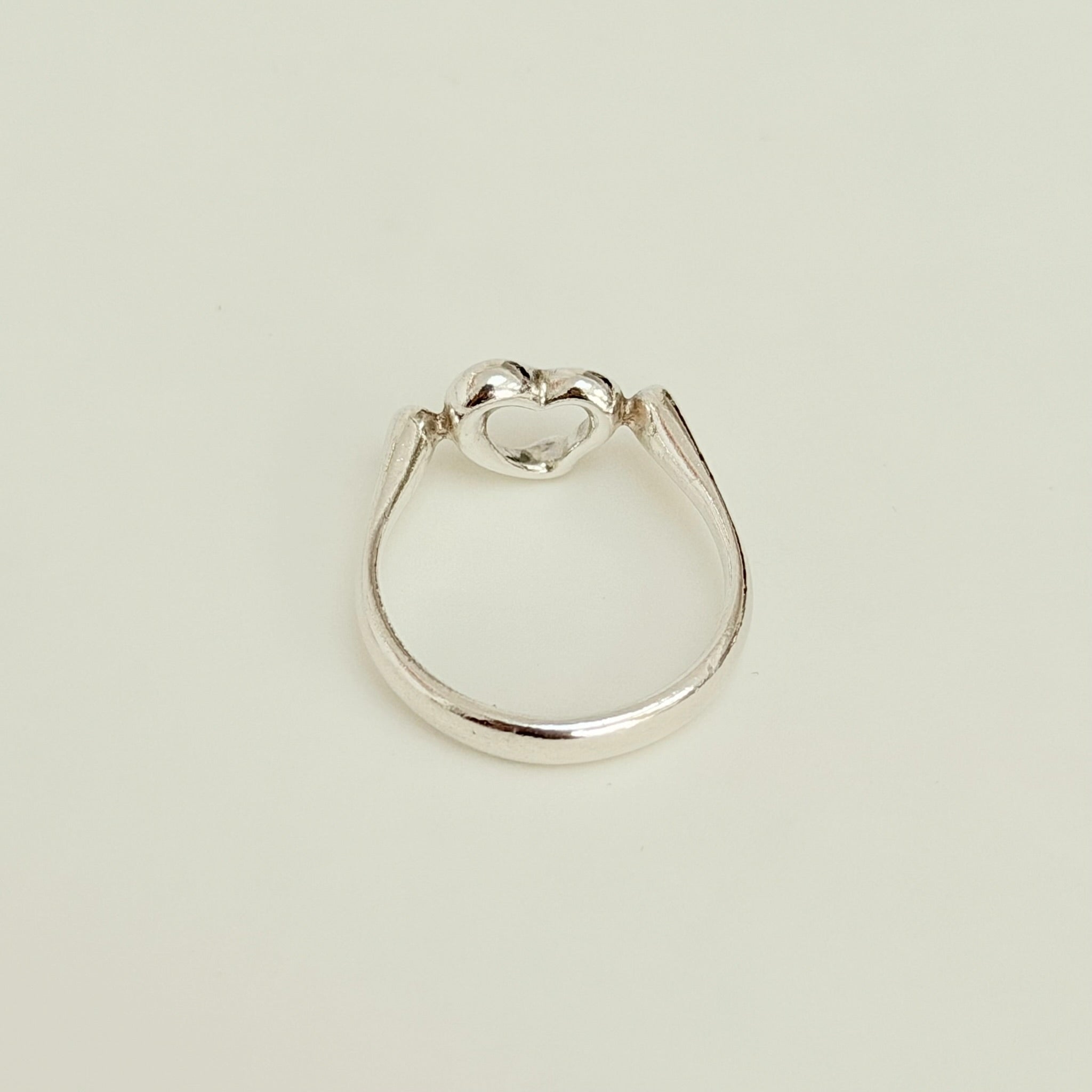 Authentic Tiffany & Co. Elsa Peretti Open Heart Sterling Silver 925 Ring Size 6.5, Uk M, EU 52.5