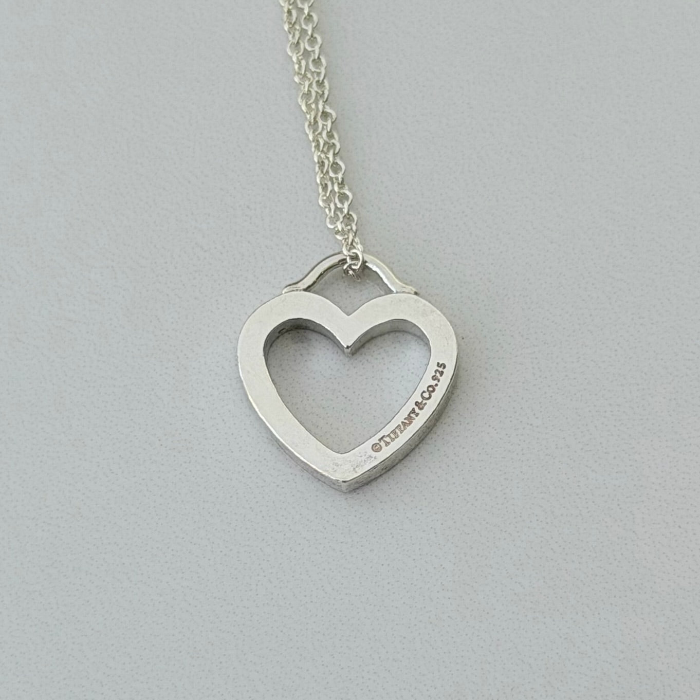 Tiffany & Co. Sentimental Open Heart necklace sterling silver 925 16 inches