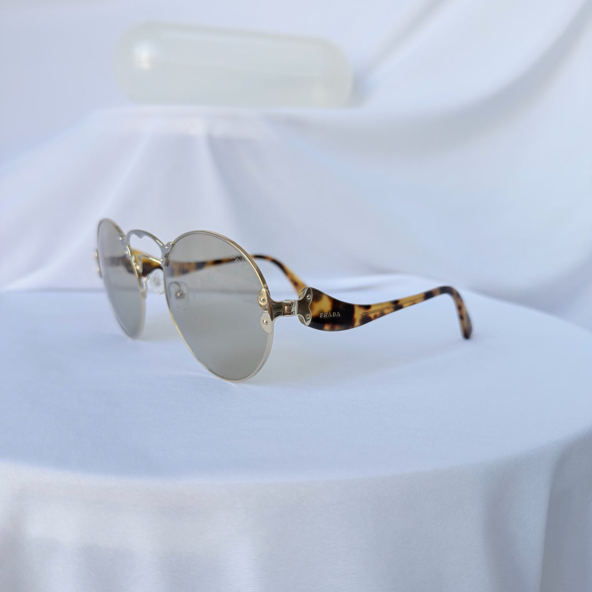 Prada Retro 70’s Style Round Oval Brown Tortoiseshell Sunglasses PR 55TS