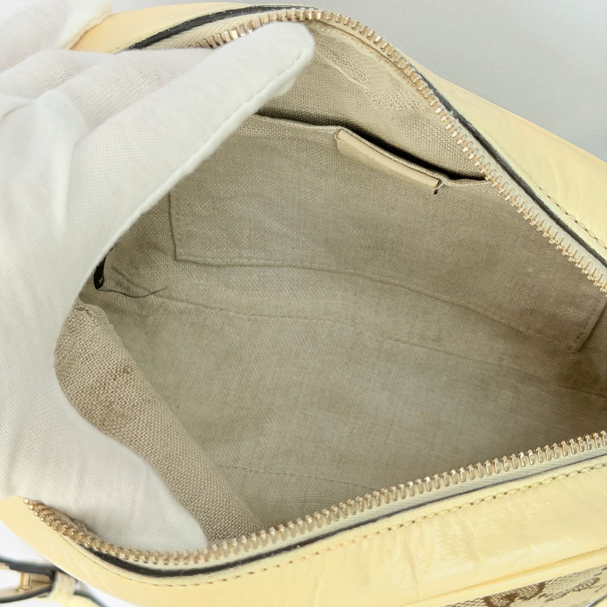 Authentic Gucci GG Bree Cream Leather Brown Canvas Crossbody Women's Bag With Dust bag