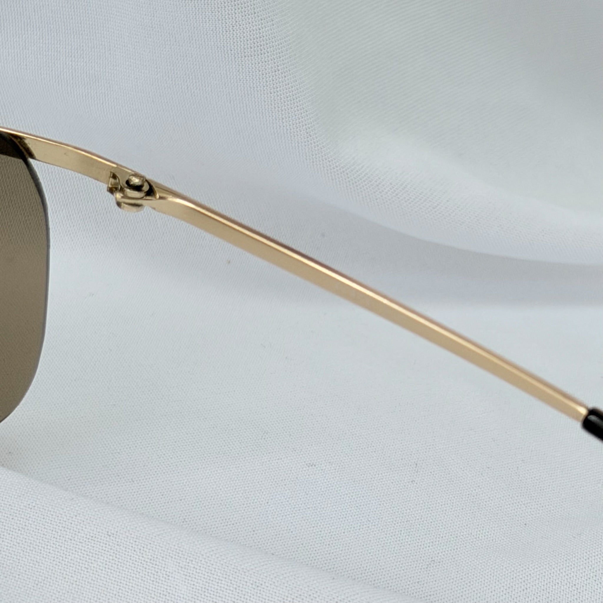 Vintage Gucci GG1870/S J5G6J Brown Gold Rimless Shield Wrap Sunglasses With Case