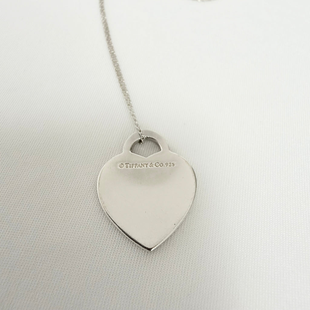 Tiffany & Co. 727 Fifth Avenue Script Medium Heart Sterling Silver 925 Necklace 22.5 Inches