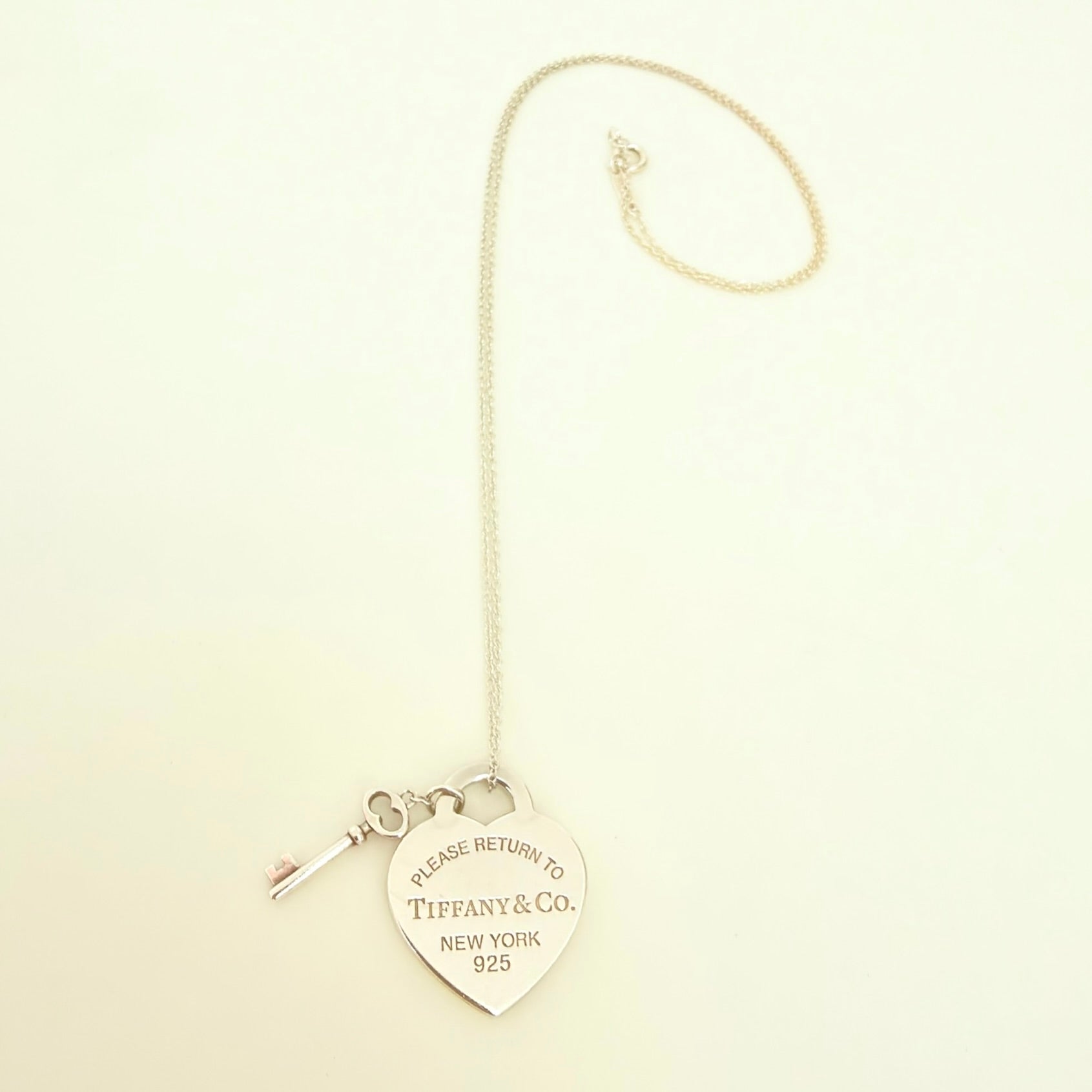 Tiffany&Co. Return to Tiffany  Medium Heart Key Lock Women's Necklace Silver 925 Sterling 19 inches With Packaging