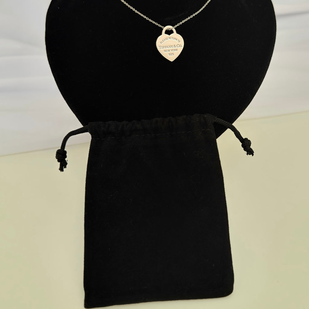 Tiffany & Co. Return to Tiffany Small Heart Women's Necklace 925 Sterling Silver 17.5 Inches