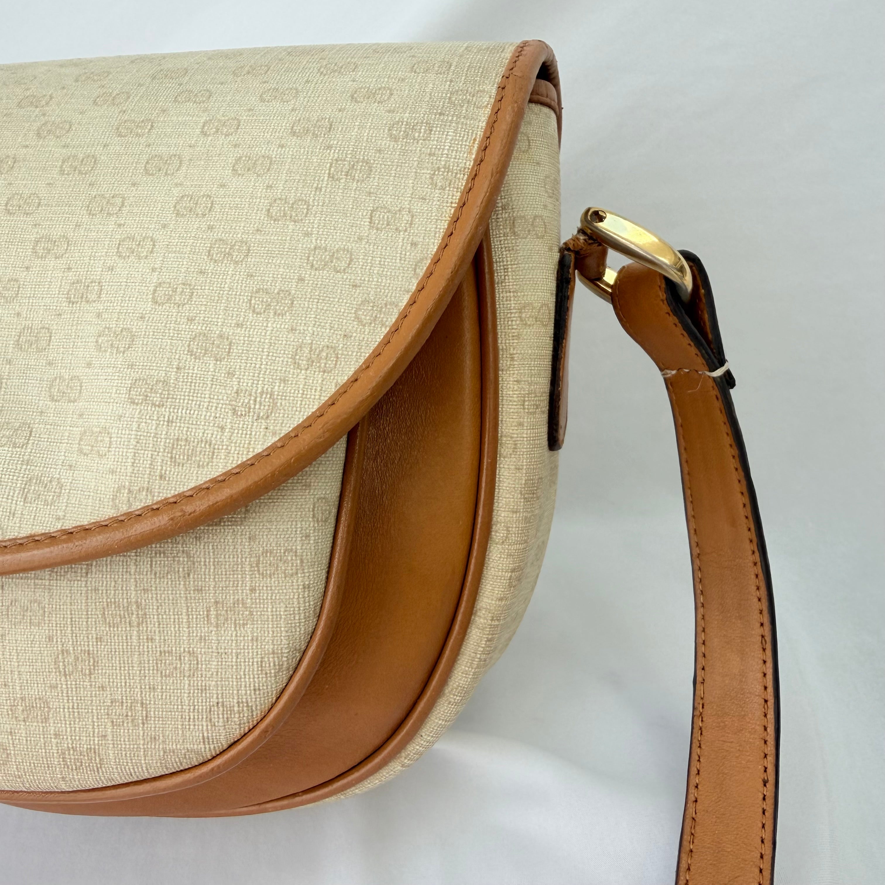 Vintage Gucci GG Supreme Monogram Small Leather Coated Canvas Beige Tan Cream Crossbody Turn Lock Handbag